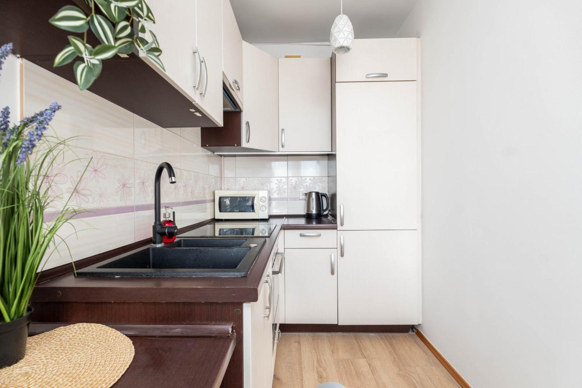Jonagold Apartment Metro Raclawicka Warschau Buitenkant foto